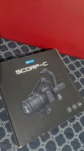 Gimbal Feiyutech Scorp-C usado