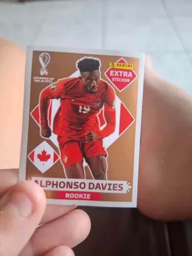 Alphonso davies bronze 22