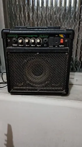 Caixa de som para guitarra 