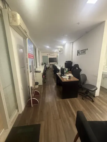 Sala predio alto padão 57,00m² com cpa e banheiro
