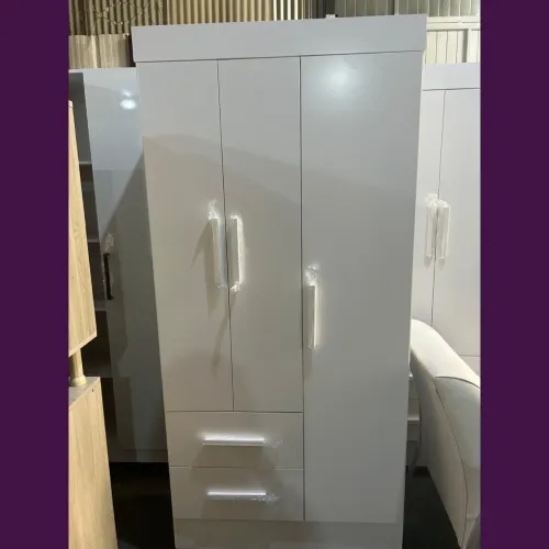Guarda roupa de solteiro - entrego hoje