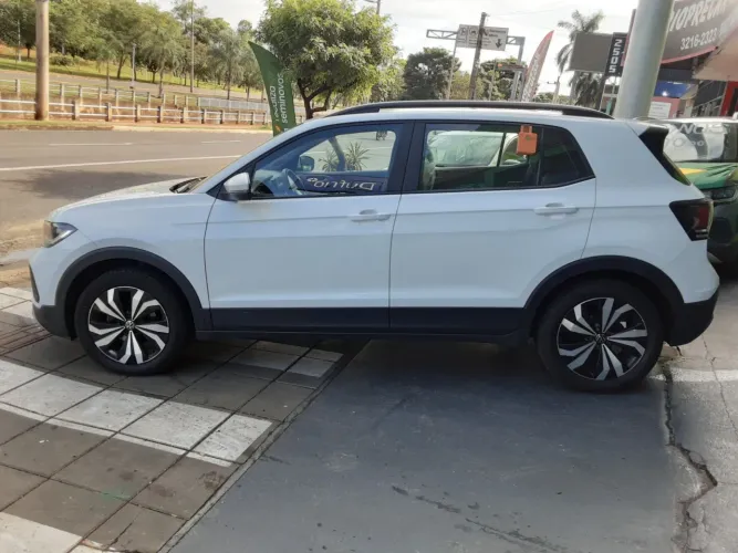 Volkswagen T-Cross 1.0 TSI Flex 12V 5P Aut. 2025
