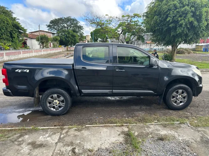 Chevrolet S10 Pick-up LS 2.8 TDI 4X4 CD Dies. Mec. 2015