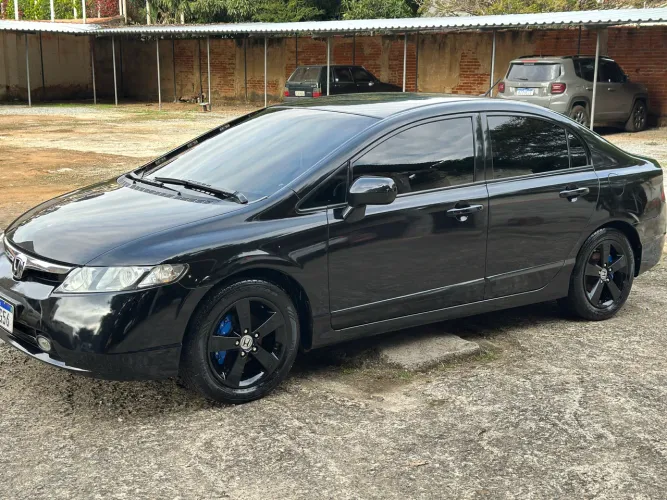 Honda Civic Sedan LXS 1.8/1.8 Flex 16V Mec. 4P 2007