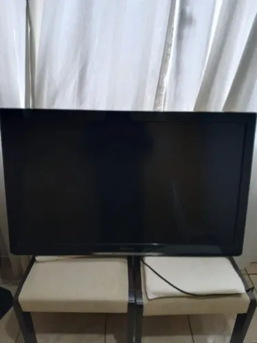 Televisão Philips 40/42 polegadas.