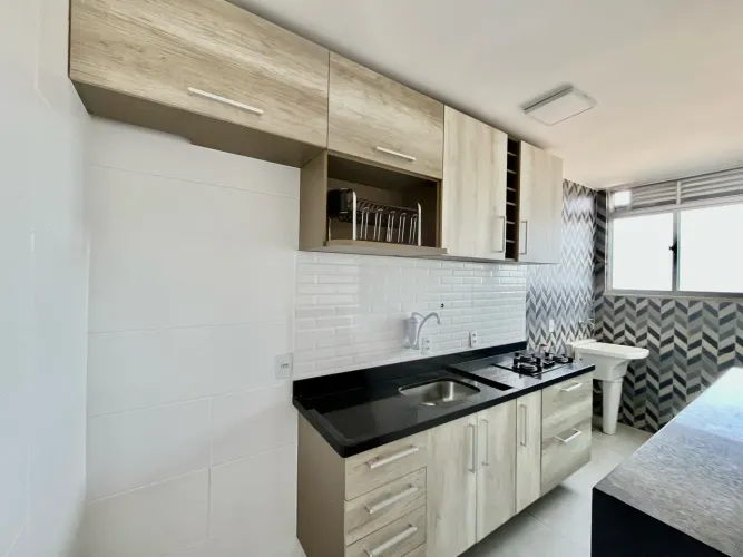 Vendo apartamento com vista para a lagoa e com 2 quartos (1 suíte) 315 mil