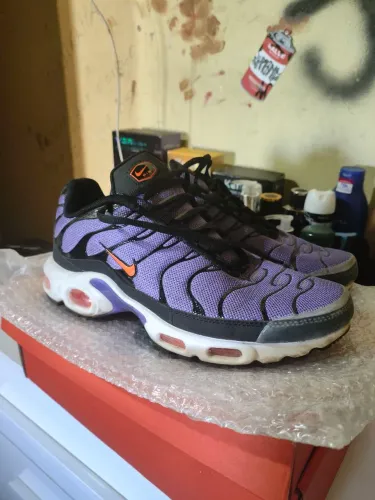 VENDO TÊNIS NIKE AIR MAX TN