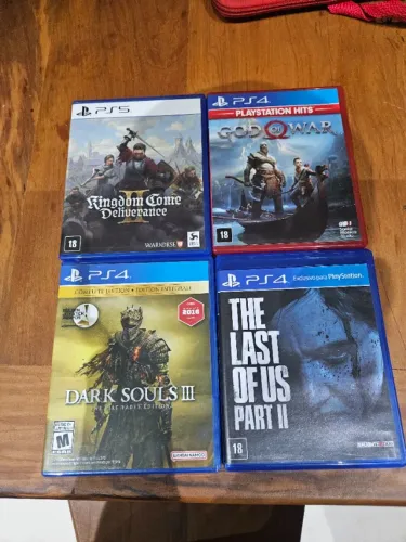 Vendo jogos de PS4 e PS5