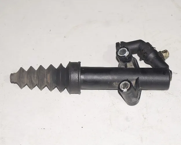 cilindro auxiliar de embregem peugeot 208  2013 a 2018 original