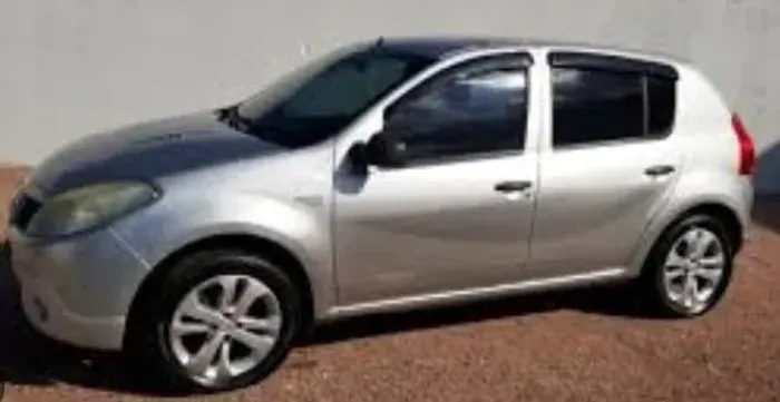 sucata renault sandero