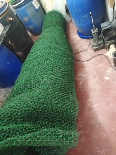 Manta coalescente para caixa separadora de água e óleo