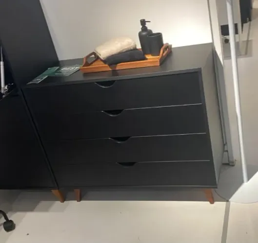 Cômoda Lin Tok&Stok Preta