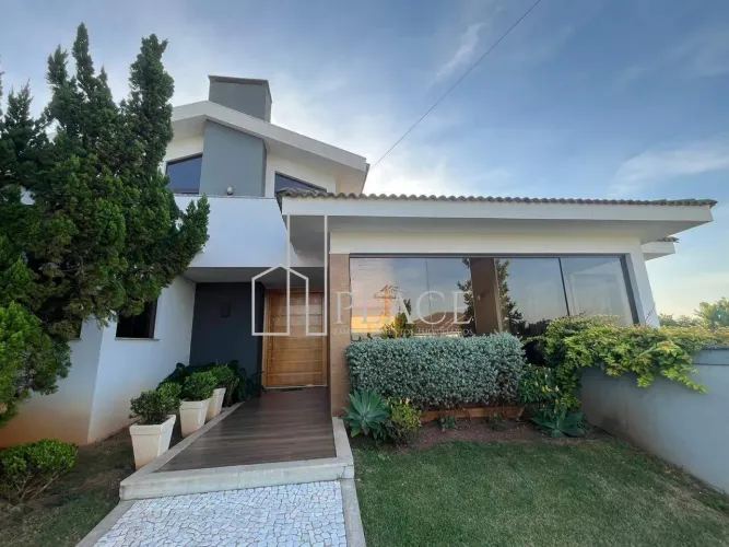 Casa no Condomínio Residencial Portal da Serra