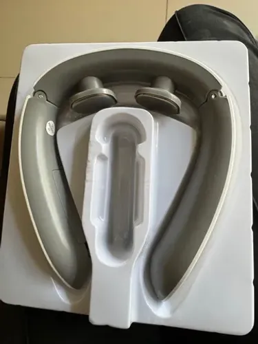 Massageador de pescoço novo