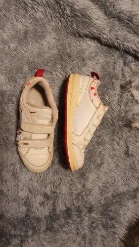 Tênis Nike US 13C BR 30-31