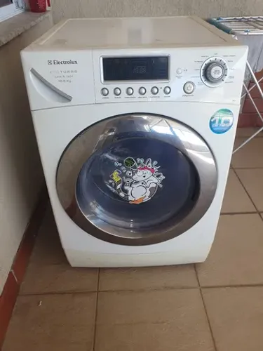 Lava e seca 10 kg electrolux