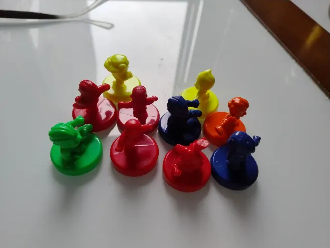 Bonequinhos de personagens infantis para colecionar (aceito ofertas)