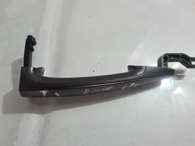 Maçaneta Externa Traseira L.e Bmw 118 1.6 2013