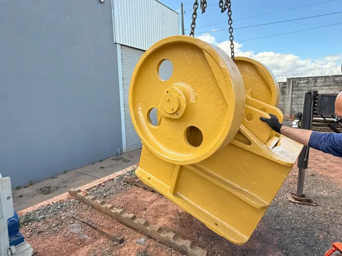 Britador de Mandibulas 45x35 marca faço 