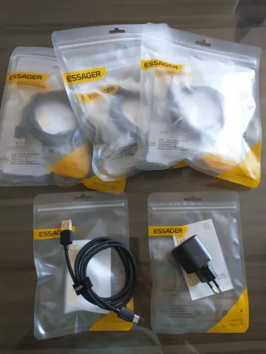 Carregador Turbo 20W para Android e iPhone - Últimas Unidades