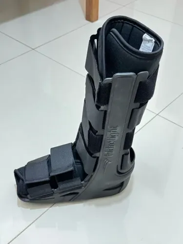 Bota ortopédica longa - tamanho P (33 a 37)