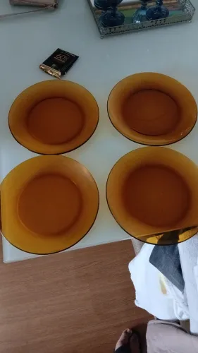 Pratos de Vidro Âmbar Duralex