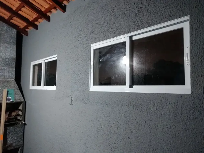 Janela de corre duas folhas faço sob medida tbem