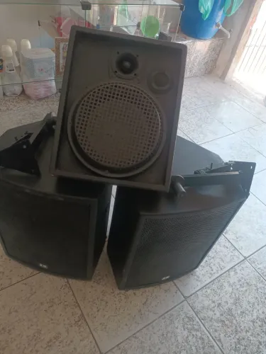Retorno+mas caixa de som+suporte de parede