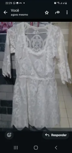 Vestido branco de renda