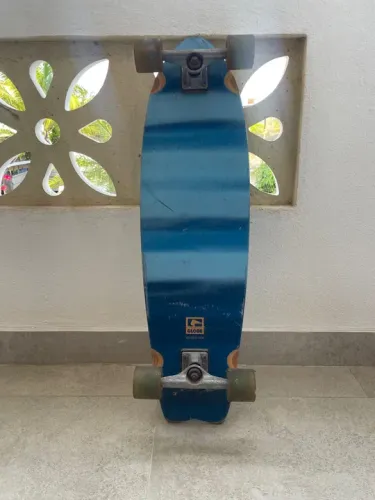 Skate Globe super novo 