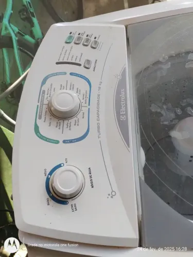 LAVADORA ELECTROLUX LT12F 220V