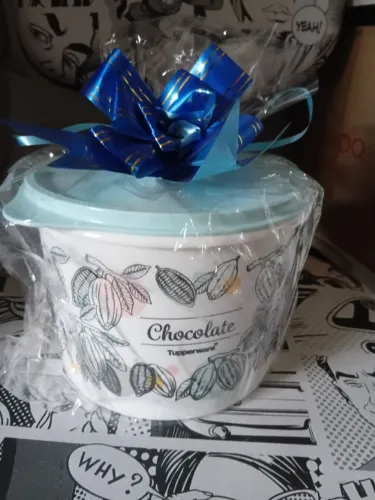 Tupperware caixa chocolate 1,7 litros nova