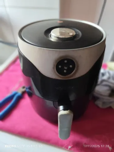 Air fry Walita funcionando ( Botão de liga quebrou )