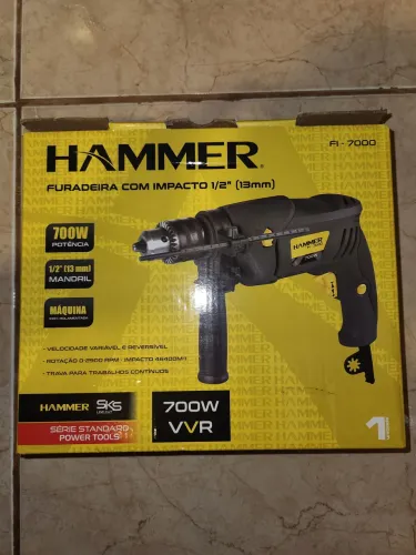 Furadeira De Impacto Hammer 700W Nova Na Caixa