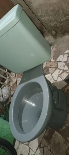 Vaso Sanitário Acoplado.