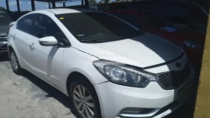 SUCATA KIA CERATO 2015