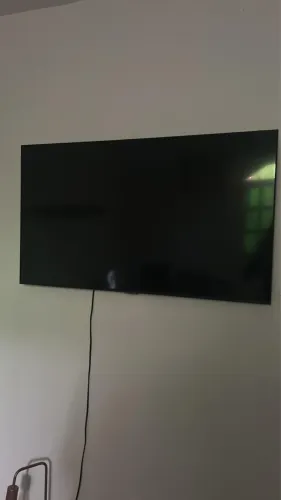 COM DEFEITO NA PLACA Smart TV Samsung 43 4K UHD