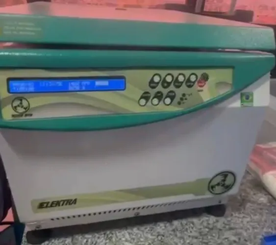 CENTRÍFUGA LABORLINE ELEKTRA 36 TUBOS