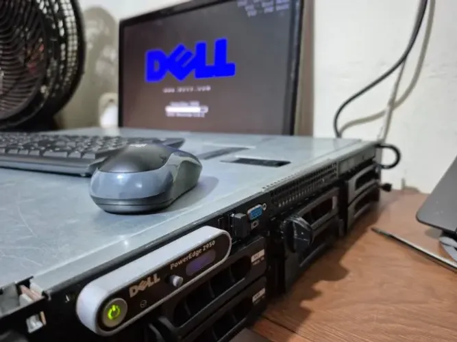 Servidor DELL Poweredge 2950