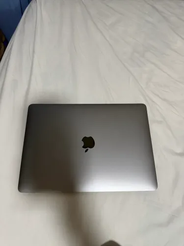 MacBook AIR M1