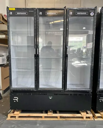 Expositor de bebidas 3 portas refrigerado (alef)