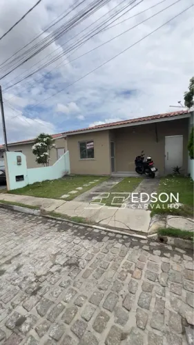 Condomínio Alegria 1, Vendo  Casa com 2/4 no Bairro Sim
