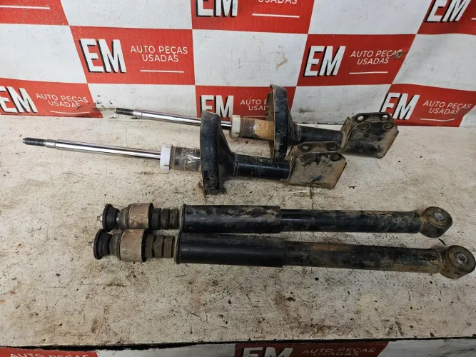 Kit amortecedor dianteiro e traseiro Renault clio 1.0 16v