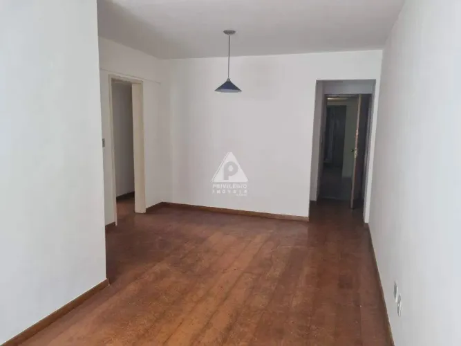 Apartamento à venda, 2 quartos, 1 suíte, 1 vaga, Maracanã - RIO DE JANEIRO/RJ