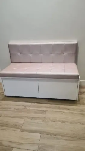 Sofá em MDF com gavetas