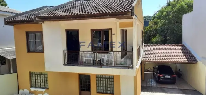 SOBRADO COM 200m² NO BAIRRO BONATO - SO206