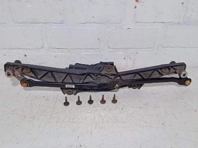 13172 Galhada Motor Limpador Parabrisa Jeep Grand Cherokee 1996 a 1998.