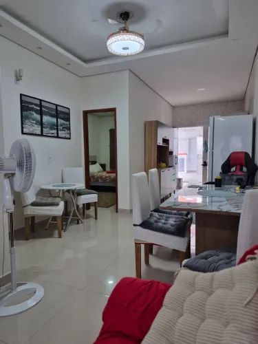 Linda residência para temporada, 3 quartos no coração do Pq dez novembro, Manaus-Am