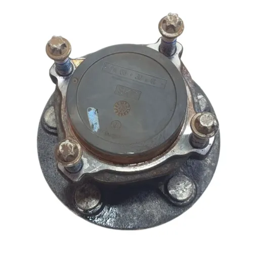 Cubo roda traseira esquerda Ford Focus MK2 2009 a 2013