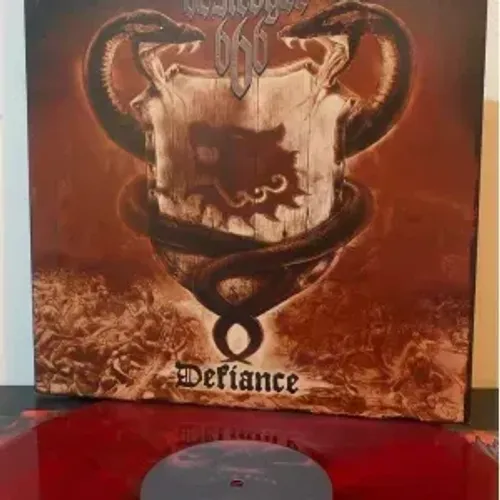 Deströyer 666 - Defiance (Black/Thrash Metal, LP Vermelho 2009, NM, Gatefold + Pôster)